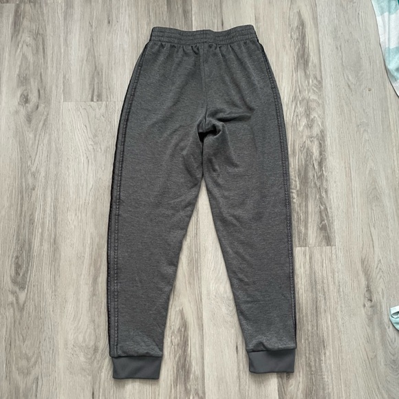 Grey adidas sweatpants - Picture 2 of 7